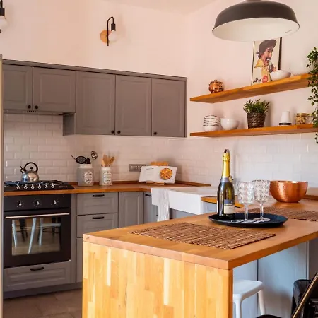 Апартаменты The Best Rent - Large Three Bedrooms In *