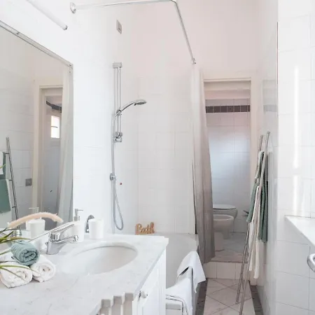 The Best Rent - Large Three Bedrooms In *